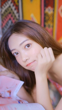 把英语老师按在地上抄了一节课犯法吗相关说明